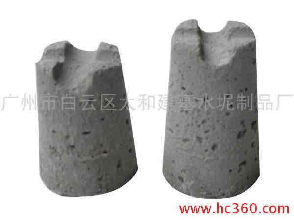 长沙 承插管 梁 方桩 石材 双T板 天沟 屋面板水泥垫块1.jpg